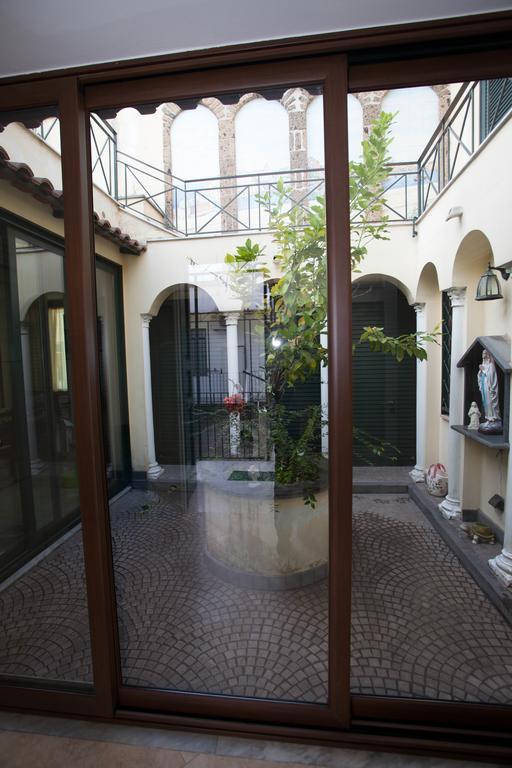 B&B Nel Regno Di Napoli 외부 사진